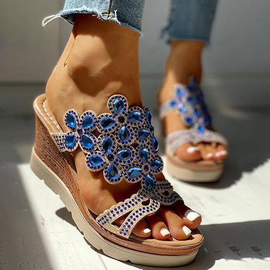 Zapatos casuales de cuña abierta con pedrería
