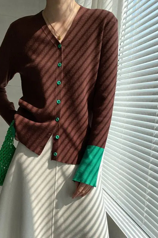 Flare Sleeve Colorblock Knit V-Neck Cardigan