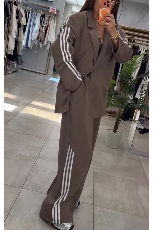 Fashionable Sporty Stripes Long Sleeve Oversized Blazer and Elastic Waist Pocket Jogger Set