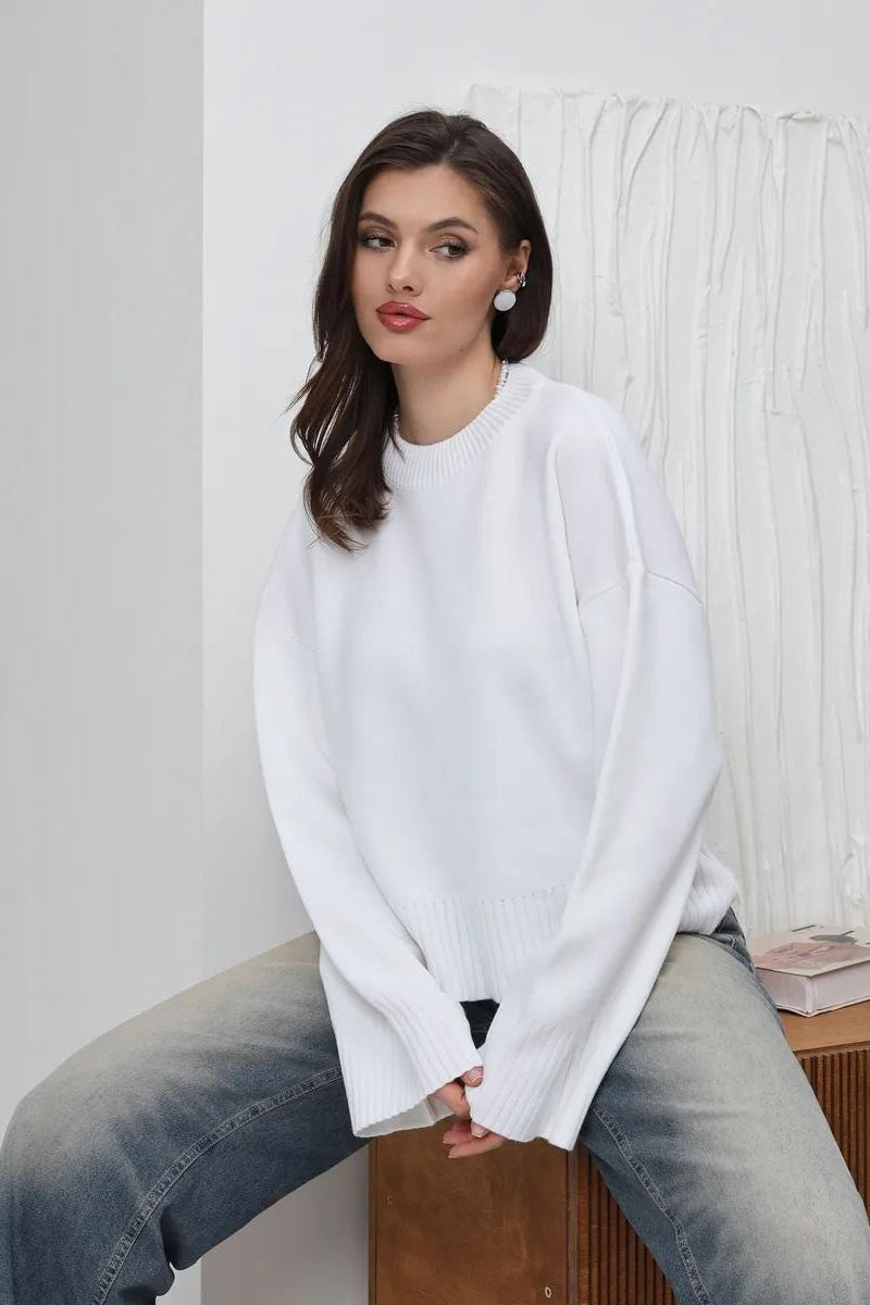 Round Neck Relaxed Knit Sweater