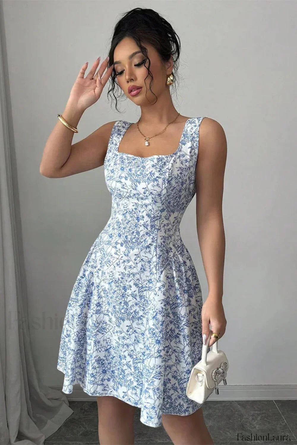 Elegant Floral Backless Design Floral Dress