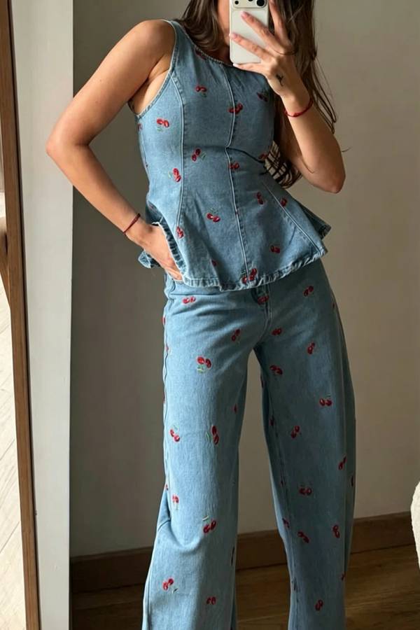 Sweet Casual Denim Cherry Print High Rise Pocket Straight Leg Loose Jeans