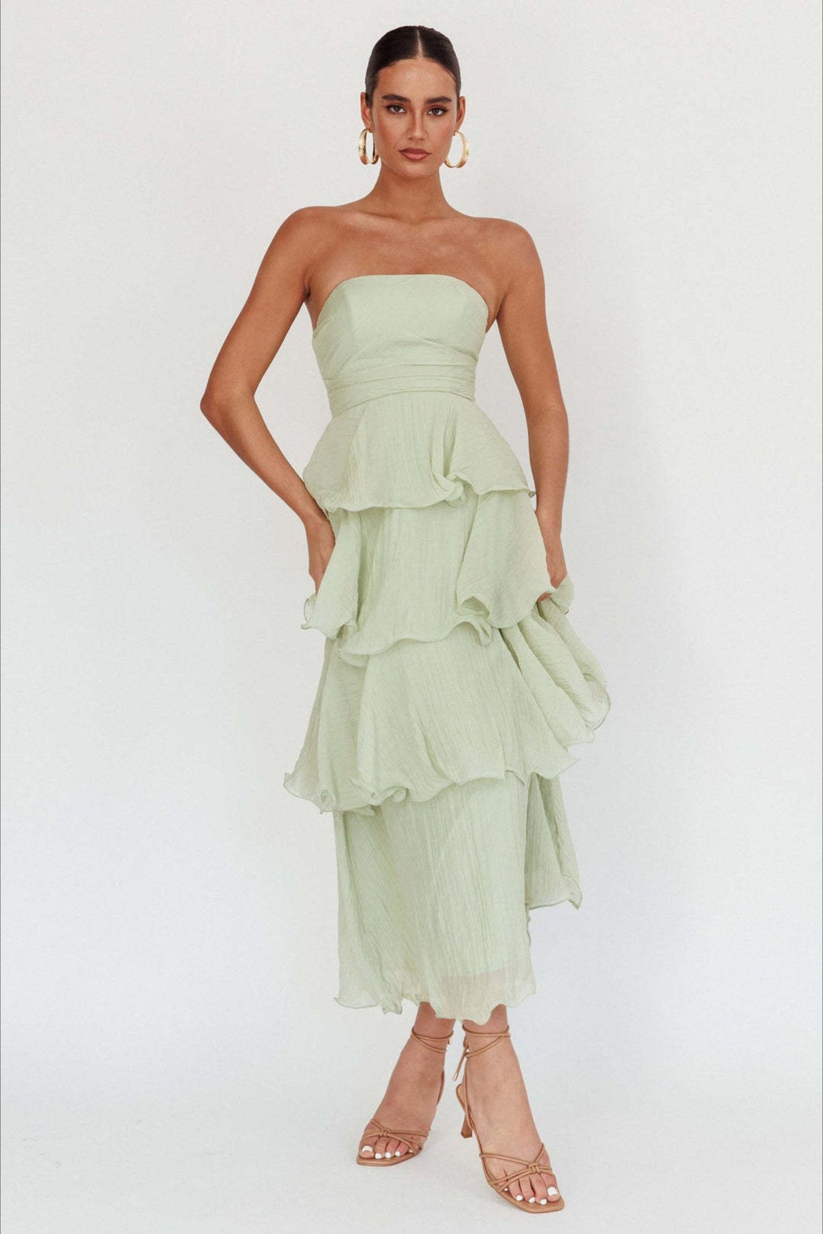 Sexy Slim Fit Strapless Backless Ruffled Prom Dress