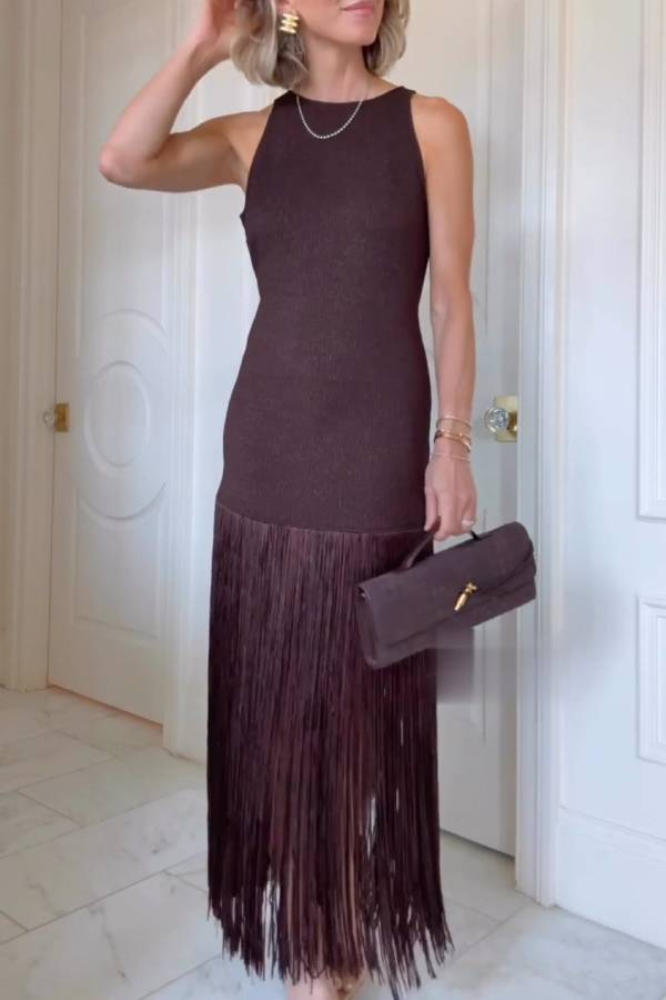 Sleeveless knitted maxi dress with tassels