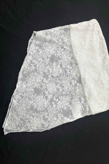 Off Shoulder Lace Trim Ruched Halter Top