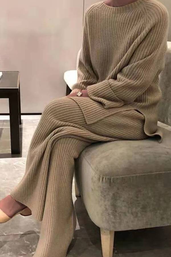 Fashion Rib Knitted Striped Suits
