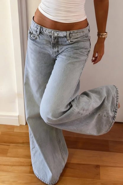 Low Rise Light Wash Wide Leg Jeans