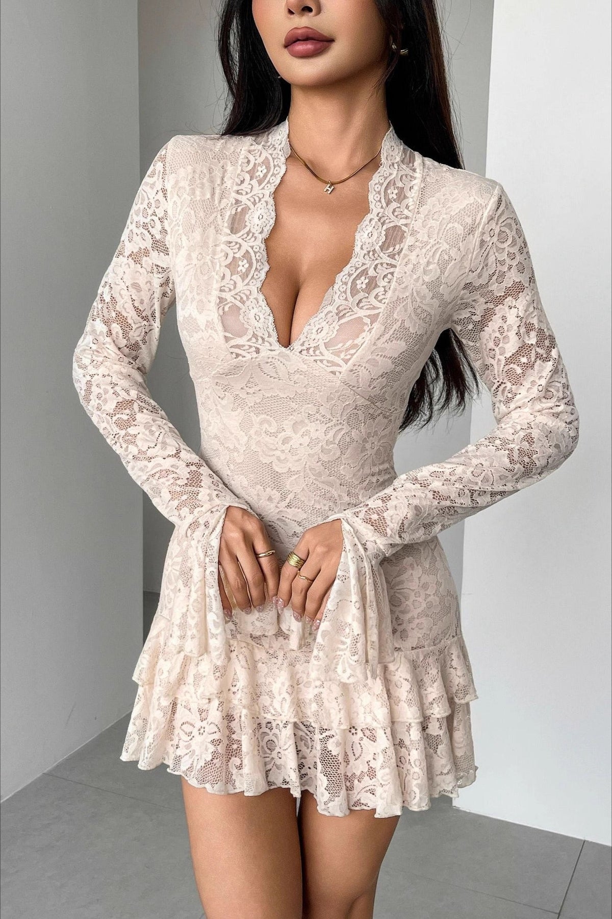 V Neck Ruffled Lace Dress