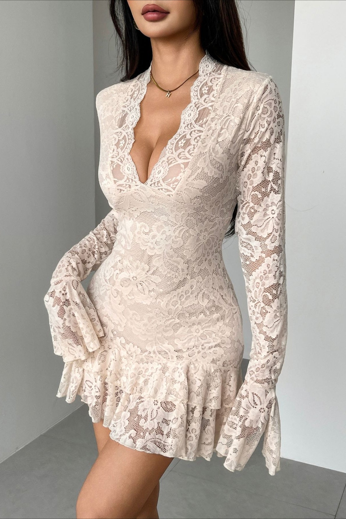 V Neck Ruffled Lace Dress