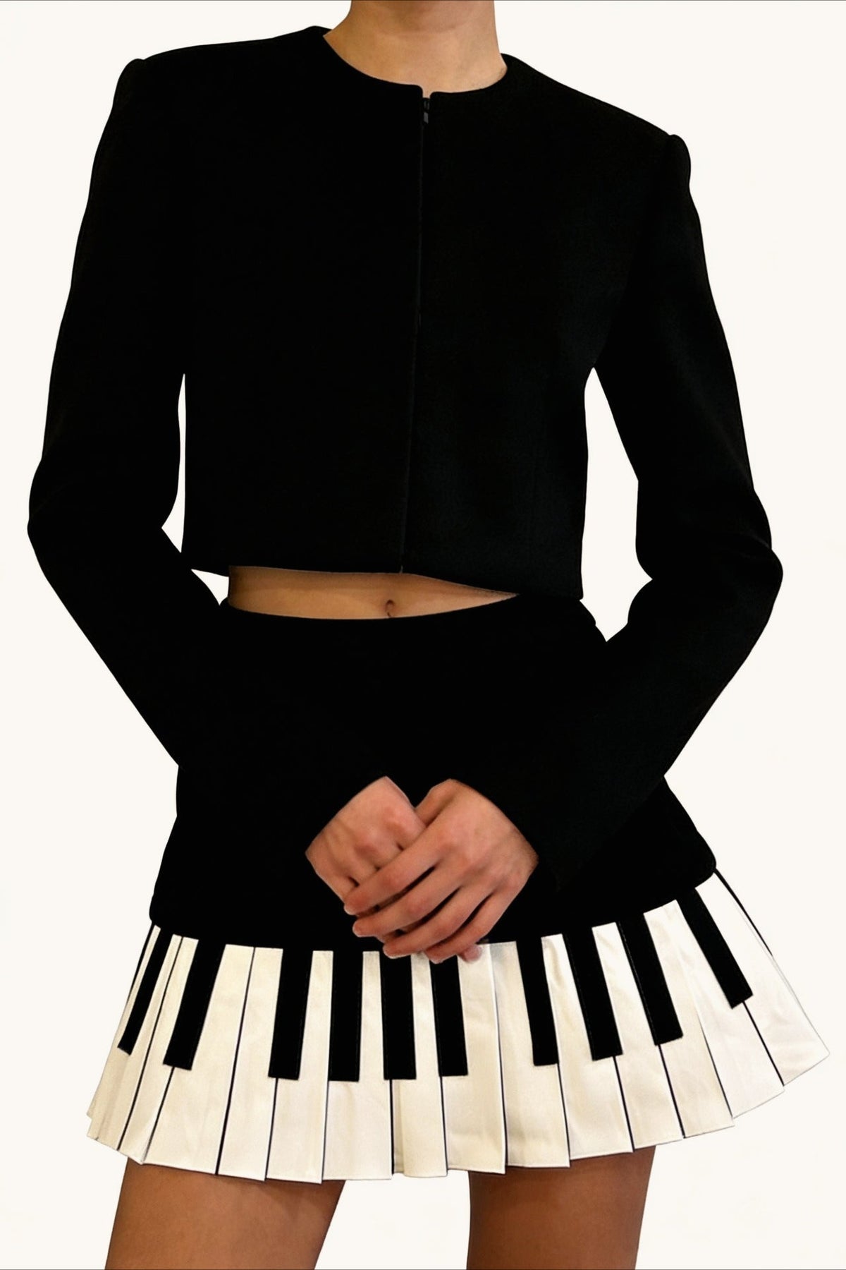 Retro Black White Piano Pleated High Waist Slim Skirt