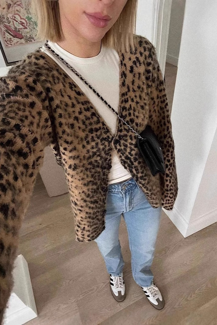 Vintage Leopard Print V Neck Sweater