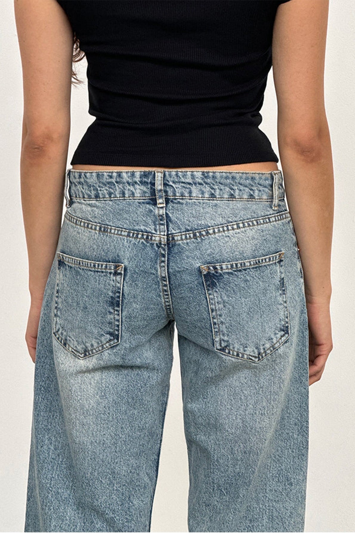 Low Rise Classic Relaxed Straight Leg Jeans