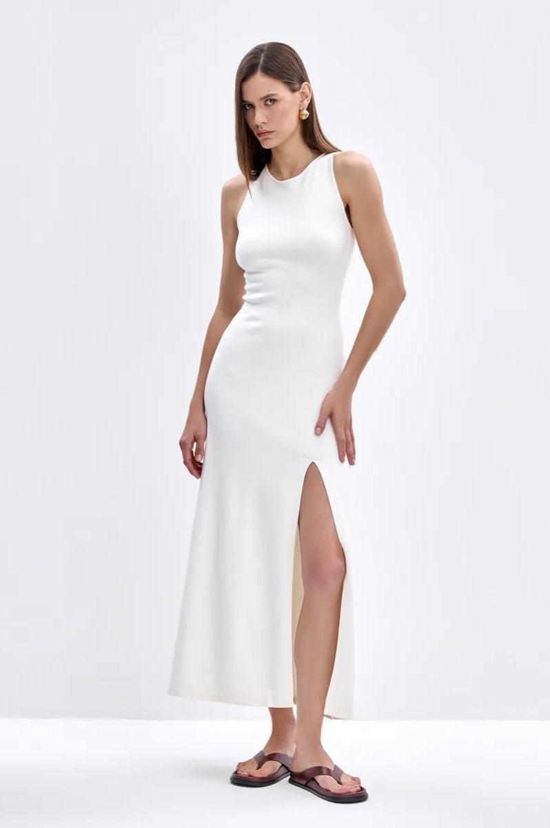 Elegant Knit Sleeveless Sweater Dress