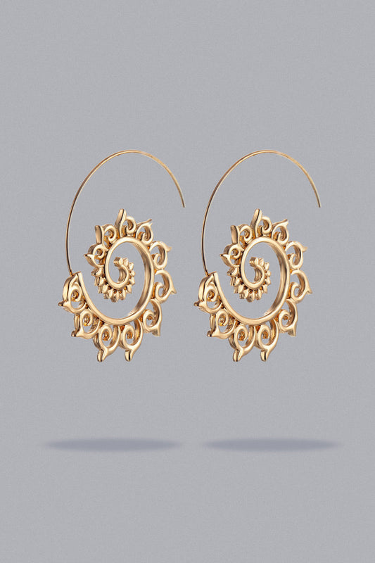 Pendientes lisos diarios de moda