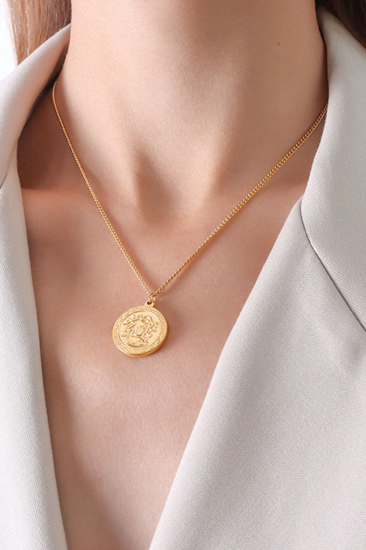 Collares sólidos de moda para el día a día