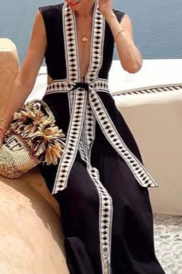 Black Geometric Deep V Sleeveless Cutout Waist Tie-Up Maxi Dress