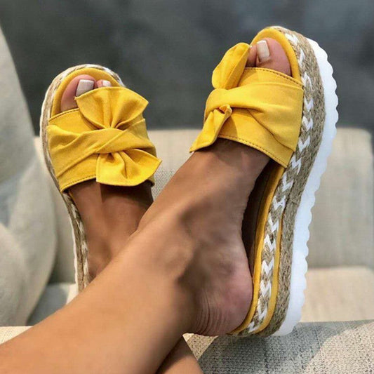 Zapatos cómodos informales de retales de moda
