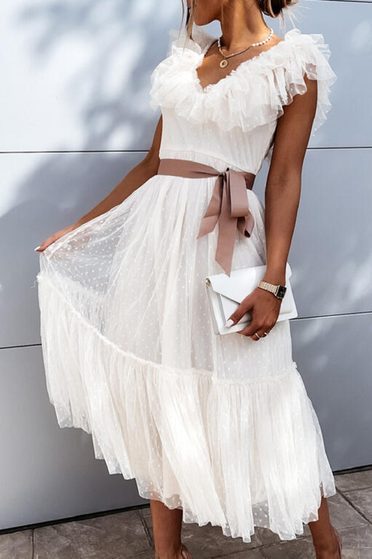 Elegante Vestido con Cinturón de Malla y Cuello en V Línea A de Color Liso