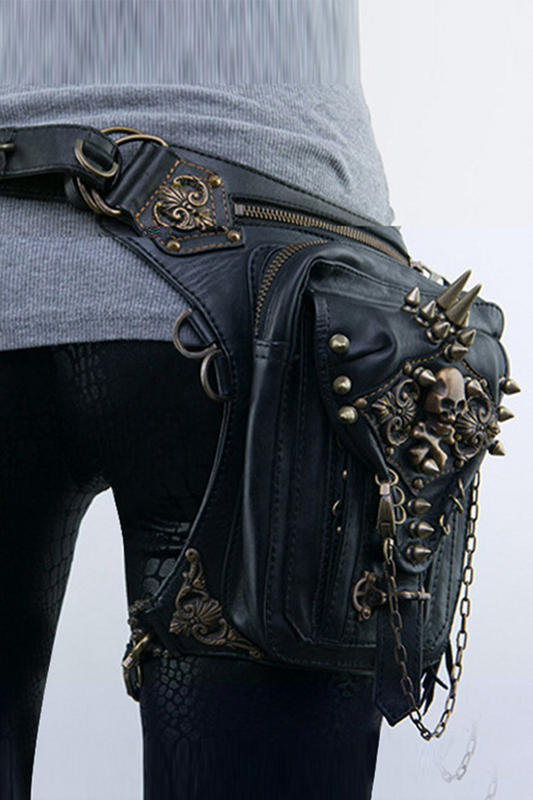 Bolsos con Remaches, Cadenas y Cremalleras de Calaveras Punk
