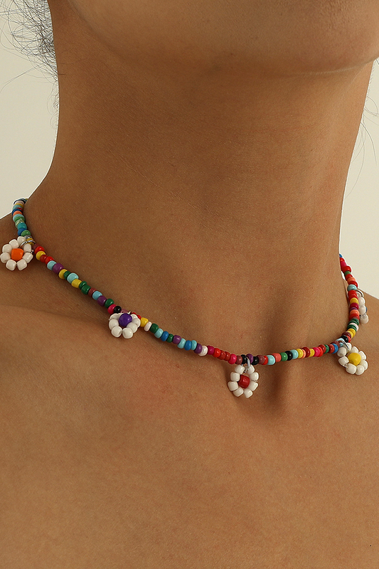 Collares con cuentas y retazos estilo "Street Cute"