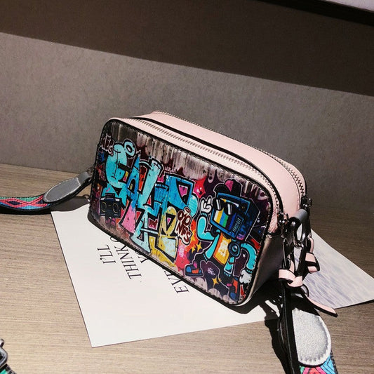 Bolsos casuales de retazos con grafiti