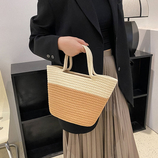Bolsos informales con bloques de color en contraste