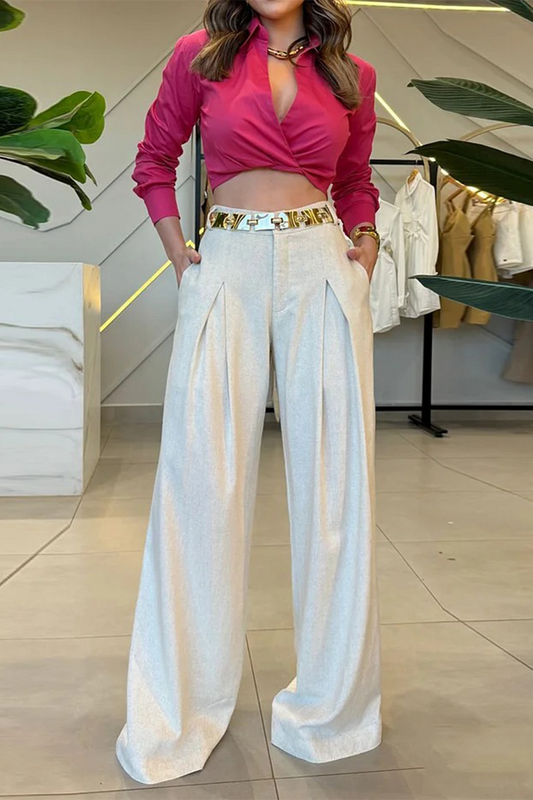 Conjunto de dos piezas sexy con cuello vuelto, manga larga, retazos y bolsillos, sin cinturón.