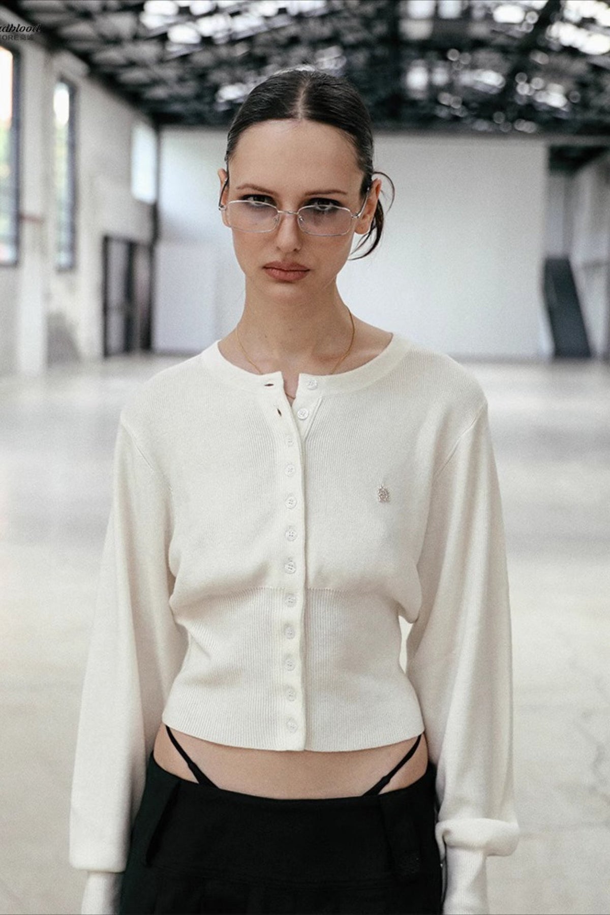 Embroidered Button Crop Cardigan