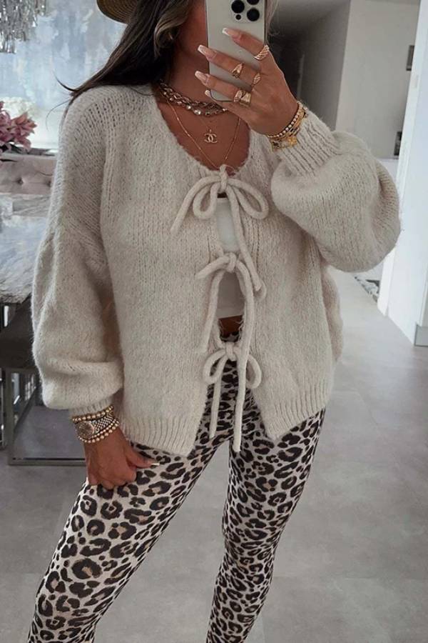 Stylish Solid Color Crew Neck Lace-up Sweater