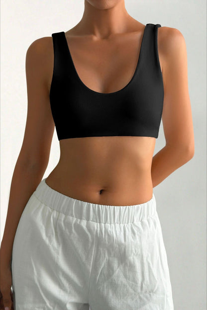 Minimalist Solid U‑Neck Spaghetti Strap Tank Top