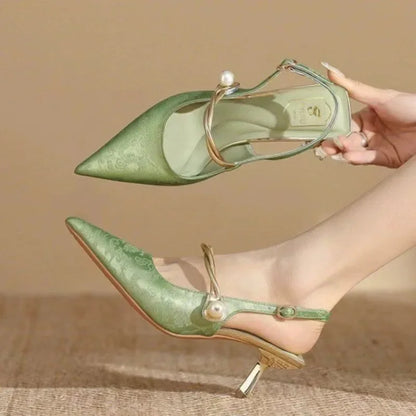 New Summer Fashion Pointed Toe Pearl High Banquet Women Low Heel Pumps