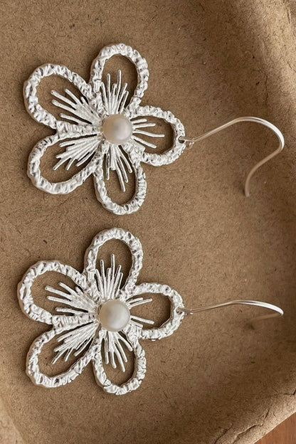 Pearl Openwork Flower Earrings