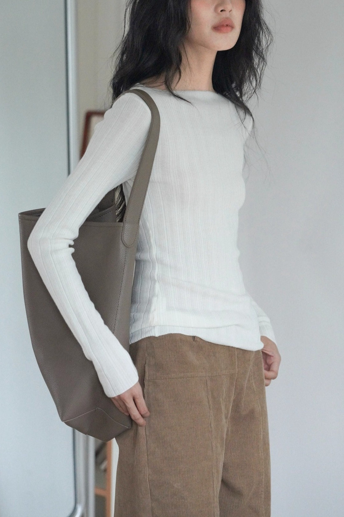 Lightweight Grey Fitted Knit Top