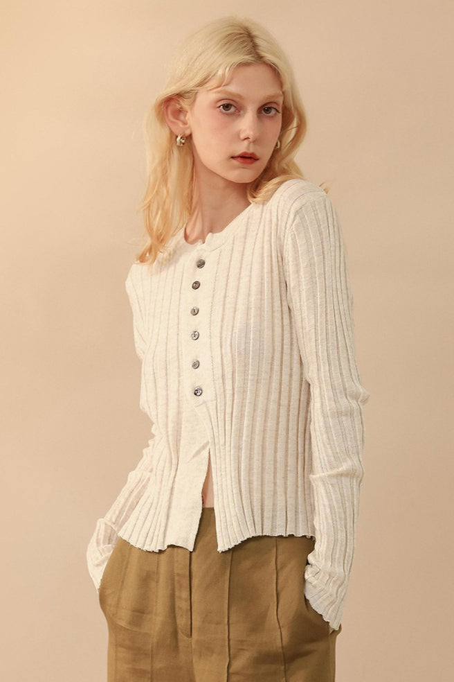 Slim Wool Crop Cardigan