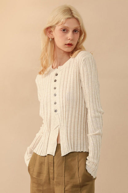 Slim Wool Crop Cardigan