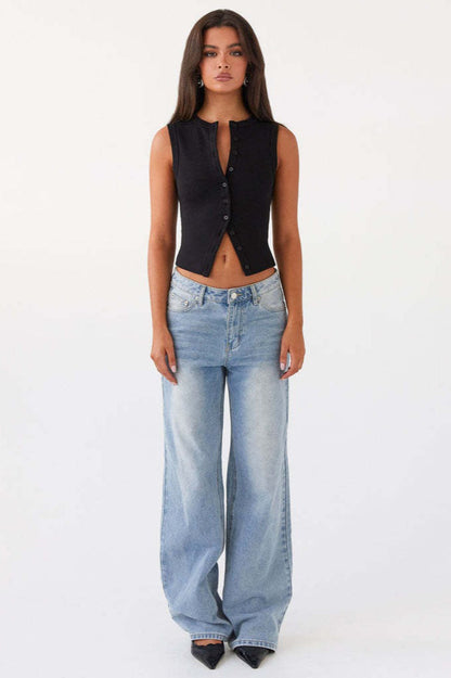 Sleeveless Slim Fit Knit Top