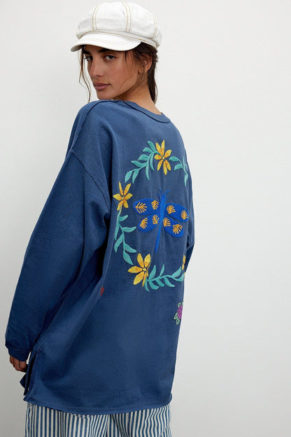Floral Bee Embroidered Crew Neck Sweatshirt