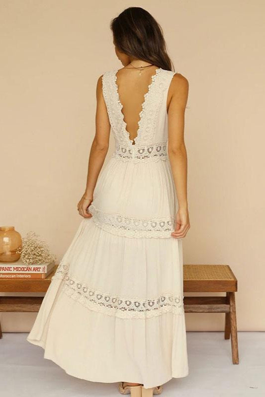Elegant Lace V Neck Mid Rise Boho Dress
