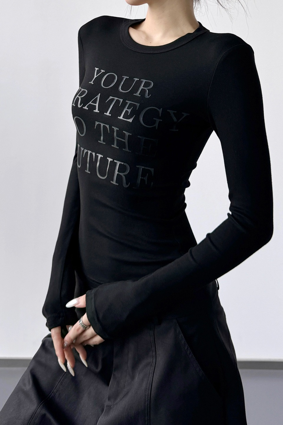 Letter Print Slim Short Long Sleeve Crop Top