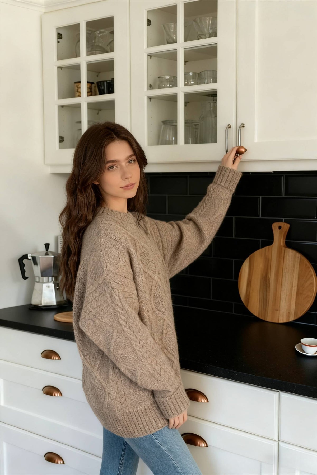 Cable Knit Graceful Cropped Sweater