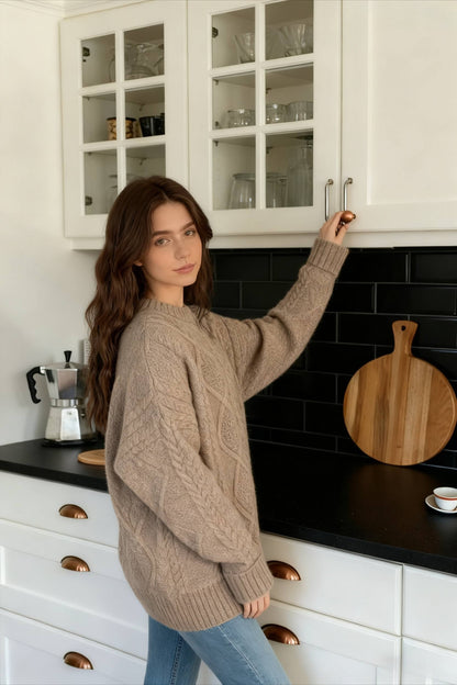 Cable Knit Graceful Cropped Sweater