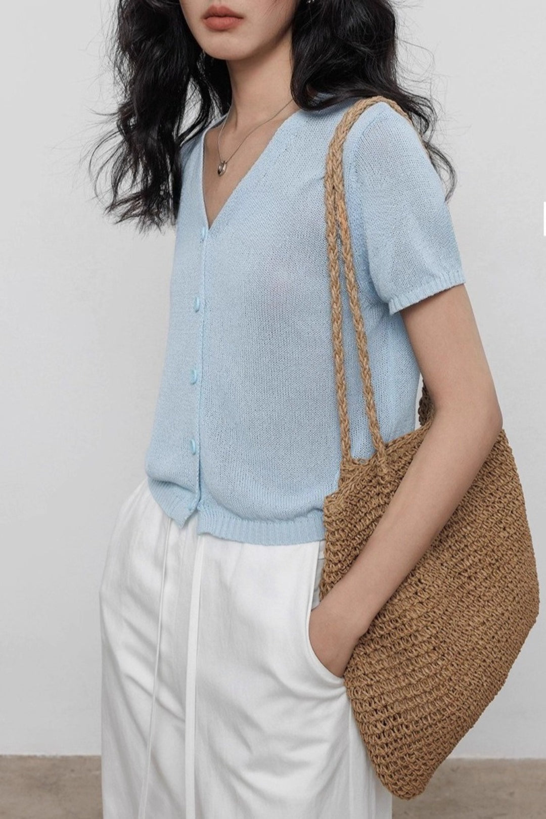 V-Neck Short Sleeve Knit Top