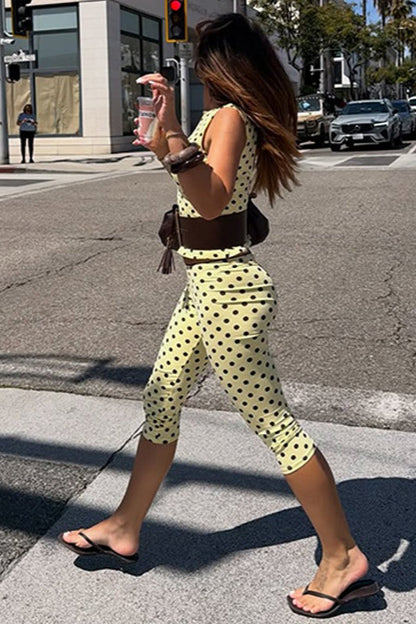 Polka Dot Sleeveless Fitted Capri Pants Set