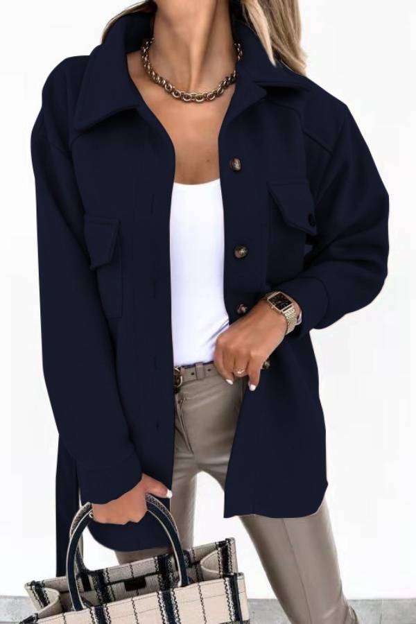 Solid color shirt and loose woolen coat
