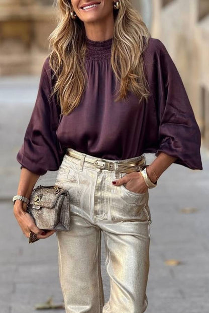 SATIN BLOUSE WITH EGGPLANT COLLAR