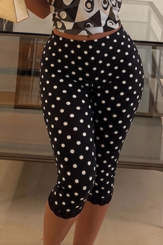 Polka Dot Print Low Rise Fitted Bermuda Shorts