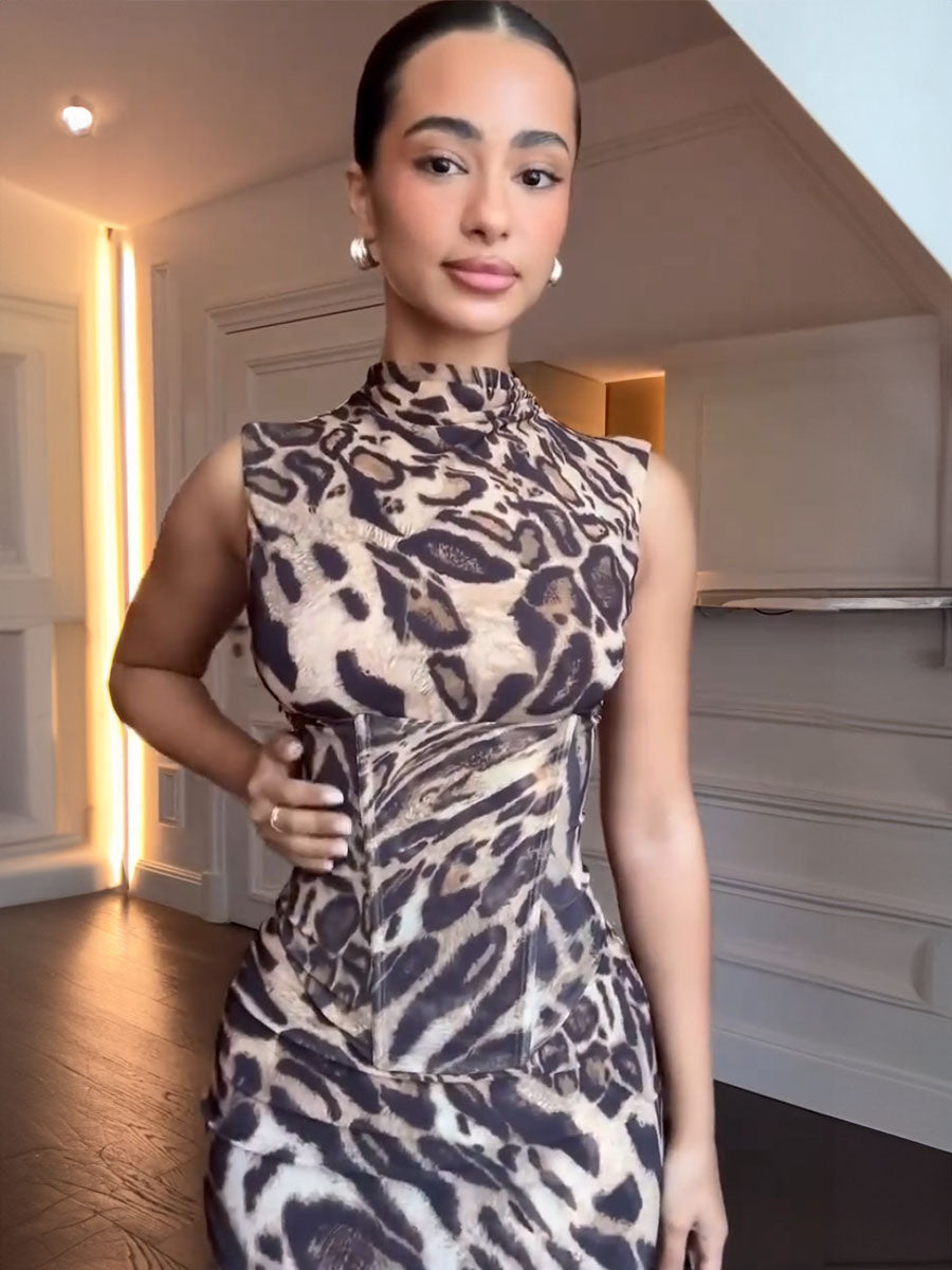 Bold Curve Leopard Allure Two Sets