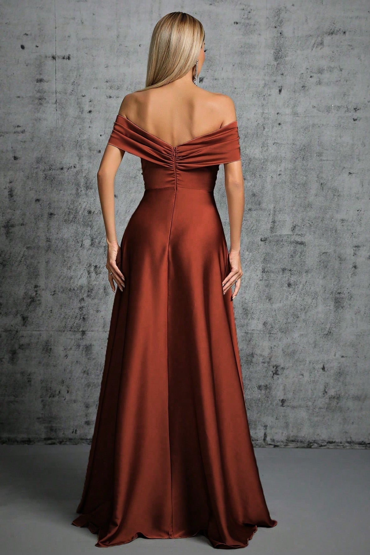 Off-Shoulder Slim-Fit Cocktail Formal Dress