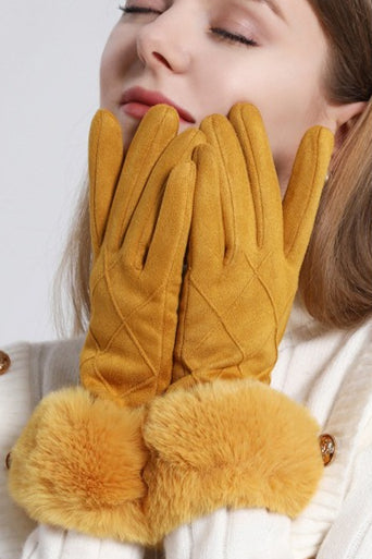 Fleece Lined Checkered Touchscreen Gloves