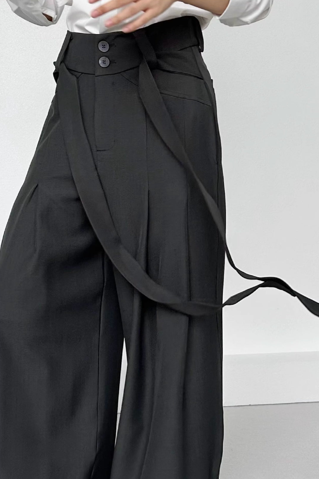 Ruched Ribbon Minimalist Chic Pants